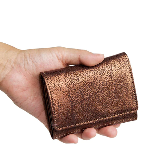 Pochette en cuivre scintillant ‐ Compact Size, Tsuchiya Kaban 